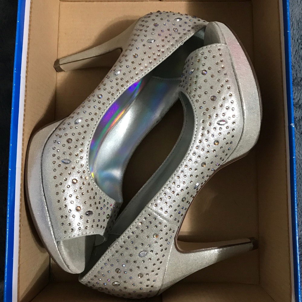 Prom heels